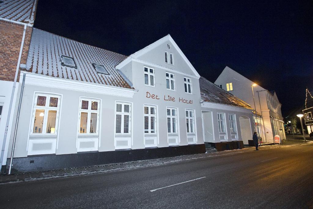 Det Lille Hotel レンネ エクステリア 写真